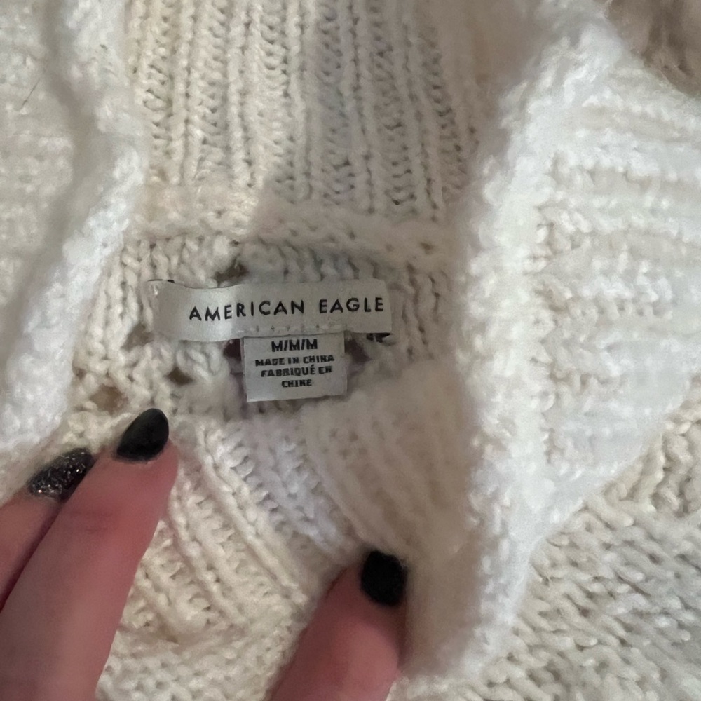 Mock neck sweater. Super soft. Only worn once.